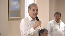 原告の阿羅健一氏（中国の抗日記念館の不当な写真の撤去を求める国民の会会長）